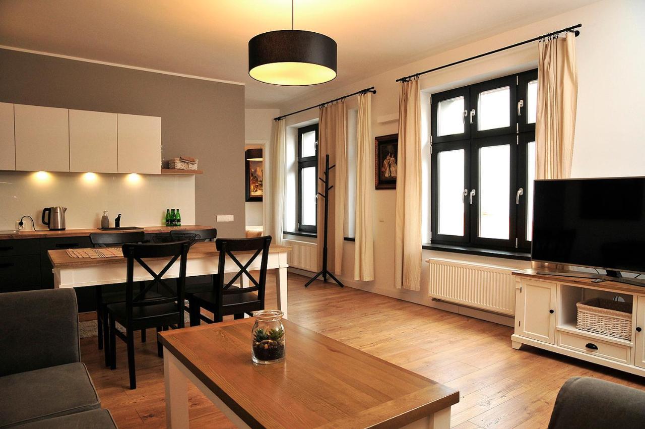 Stary Toruń Apartamenty Kopernika 14 מראה חיצוני תמונה