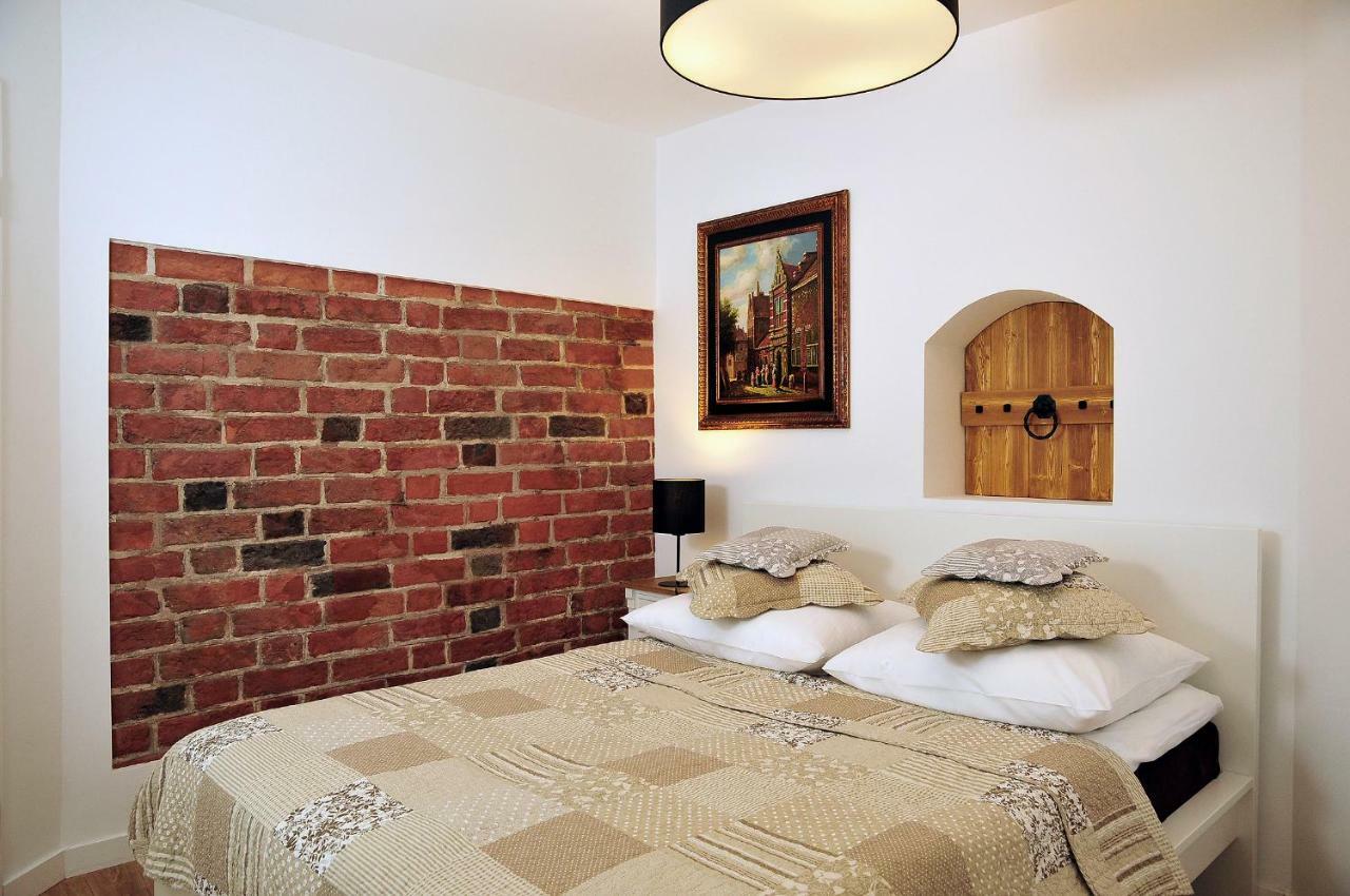 Stary Toruń Apartamenty Kopernika 14 מראה חיצוני תמונה