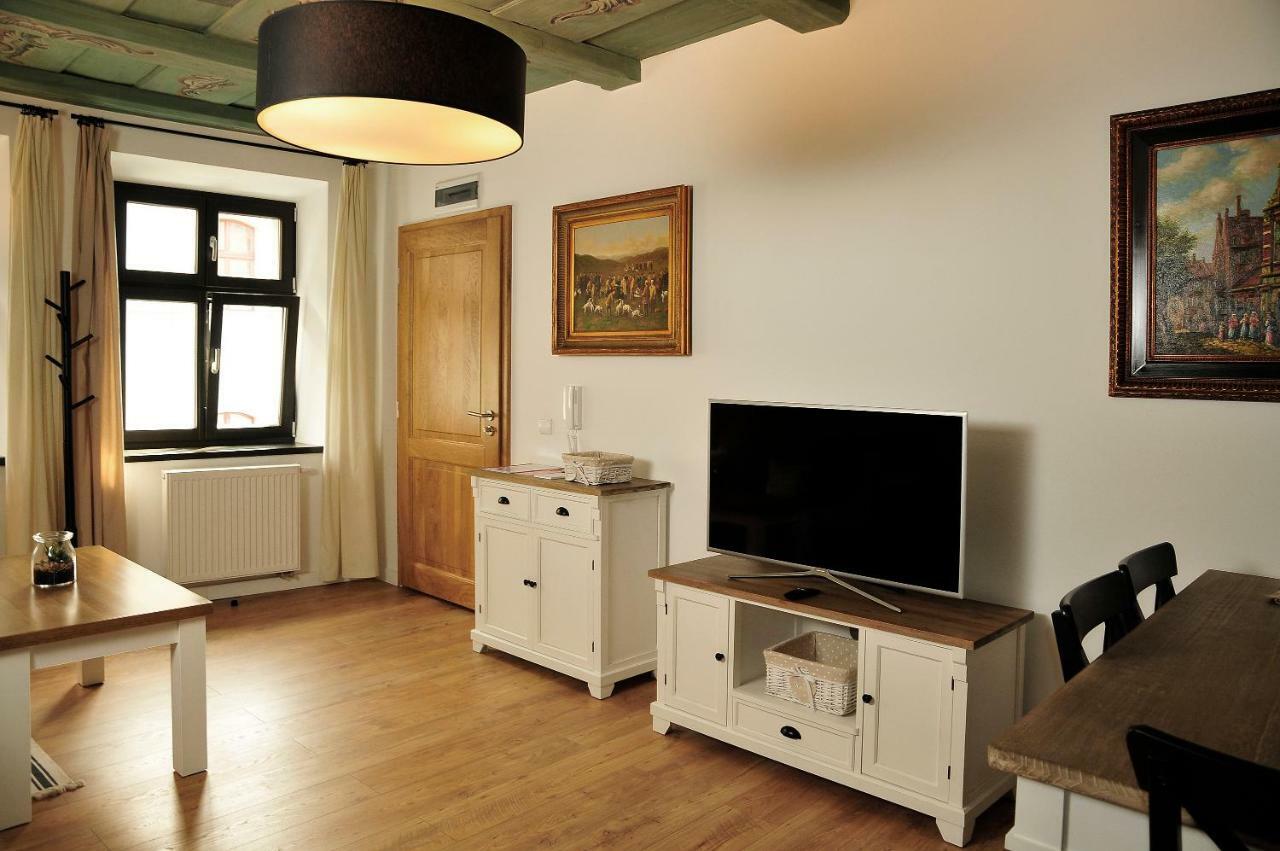 Stary Toruń Apartamenty Kopernika 14 מראה חיצוני תמונה